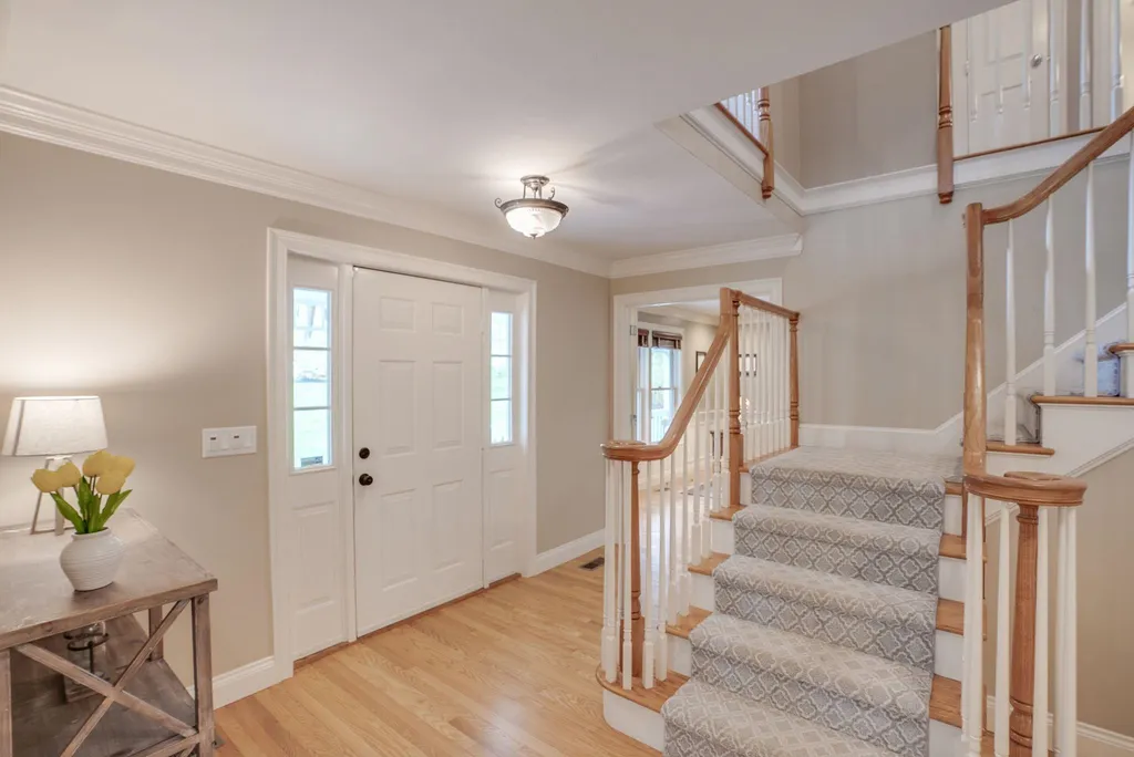 47 Hawk Drive Bedford NH 03110