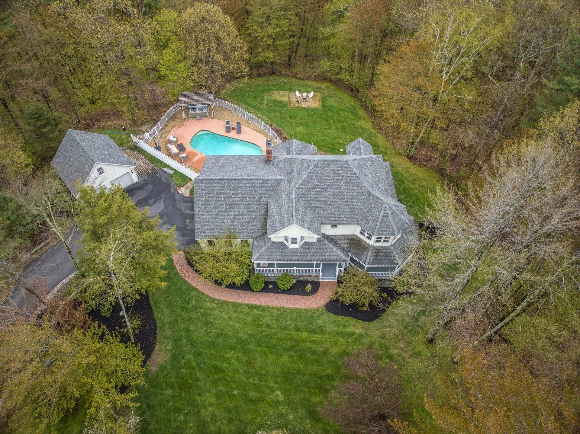 47 Hawk Drive Bedford NH 03110
