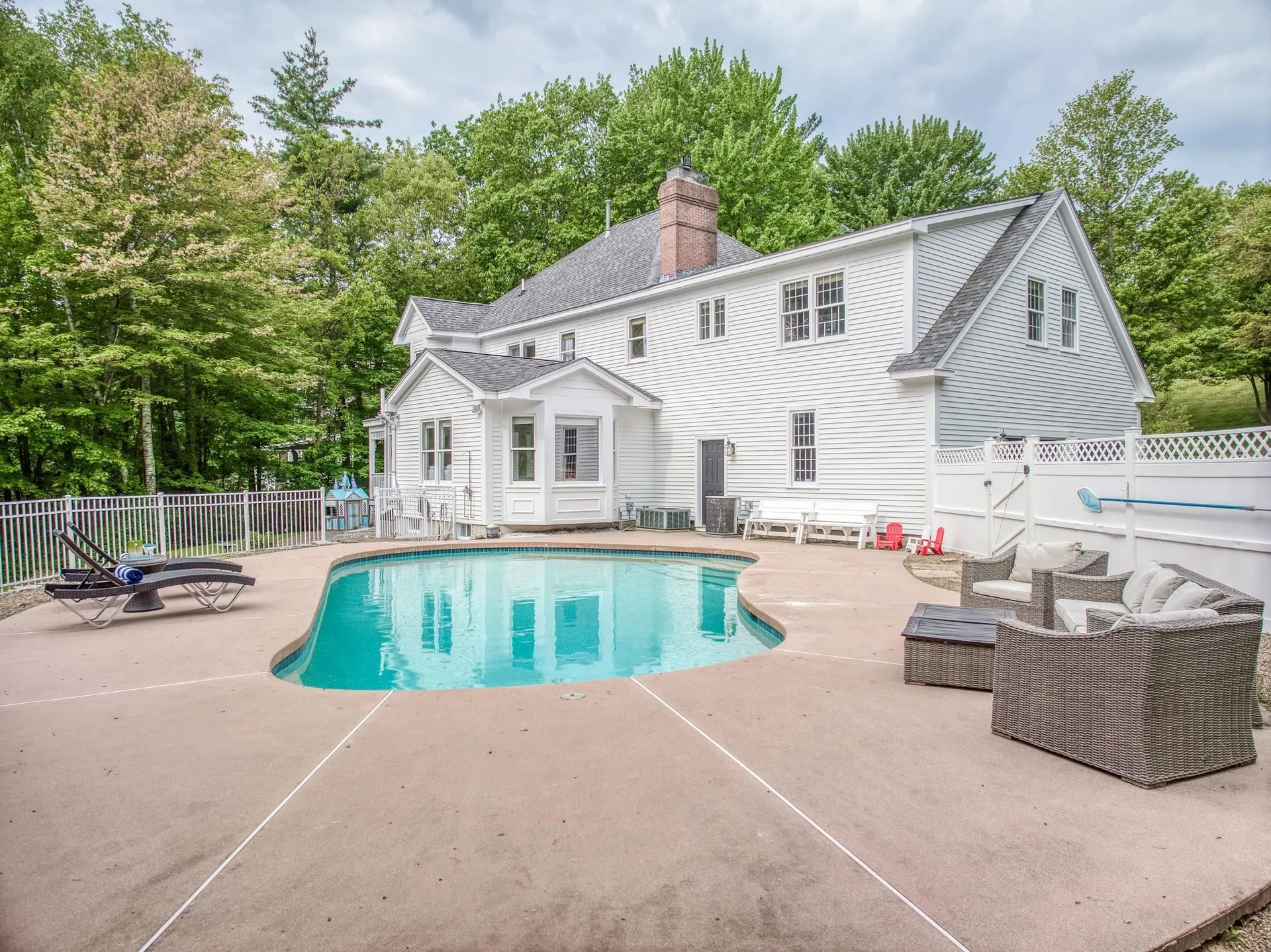 47 Hawk Drive Bedford NH 03110