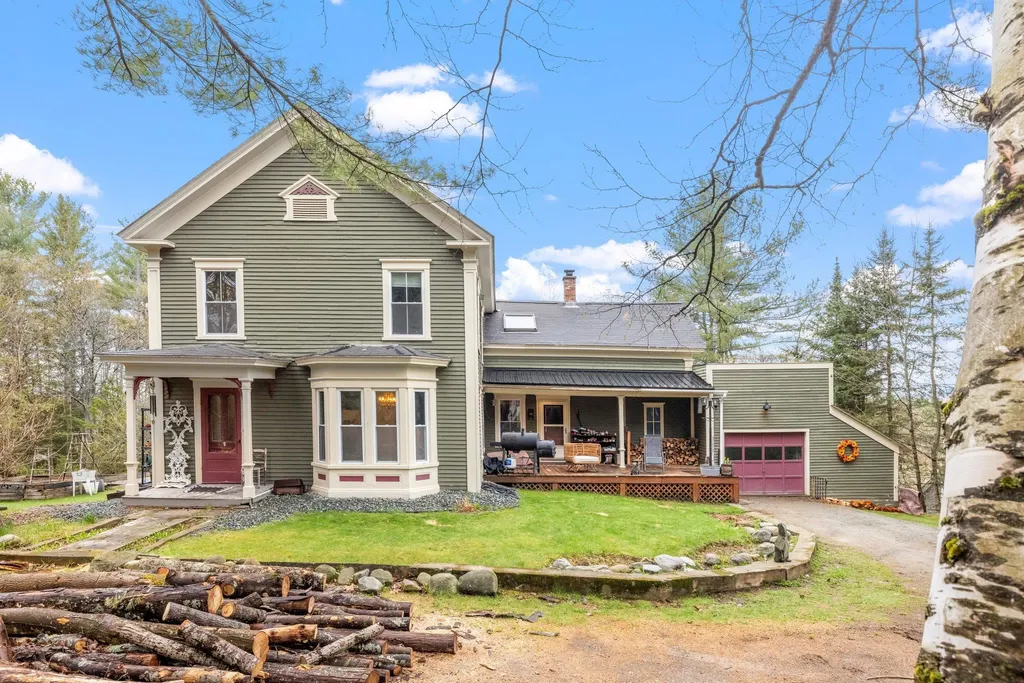 56 Greenwood Street Whitefield NH 03598