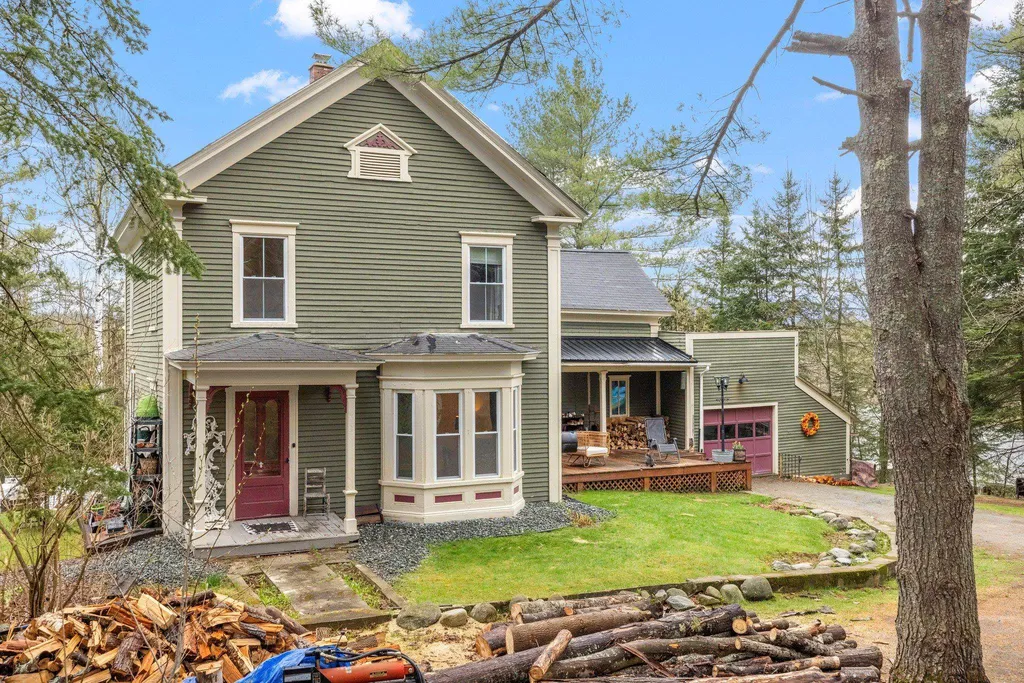 56 Greenwood Street Whitefield NH 03598