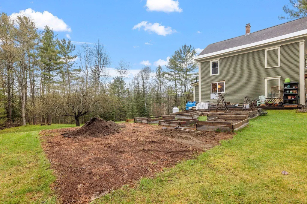 56 Greenwood Street Whitefield NH 03598