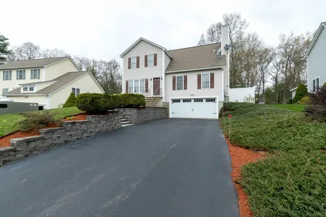 6 Dunbarton Drive Merrimack NH 03054