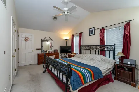 6 Dunbarton Drive Merrimack NH 03054