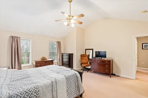 57 Kienia Road Hudson NH 03051