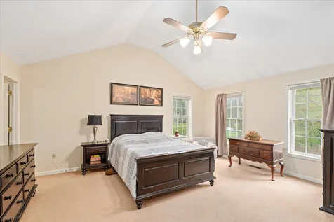 57 Kienia Road Hudson NH 03051