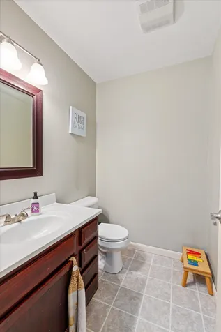 57 Kienia Road Hudson NH 03051