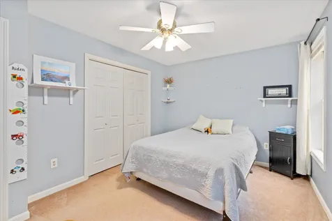 57 Kienia Road Hudson NH 03051