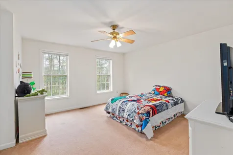 57 Kienia Road Hudson NH 03051