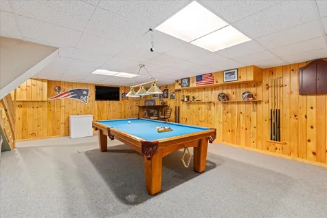 57 Kienia Road Hudson NH 03051