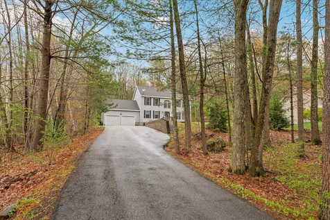 57 Kienia Road Hudson NH 03051