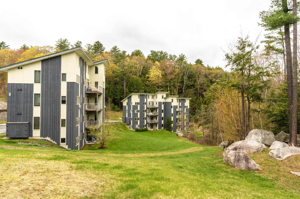 11 Gile Drive Hanover NH 03755