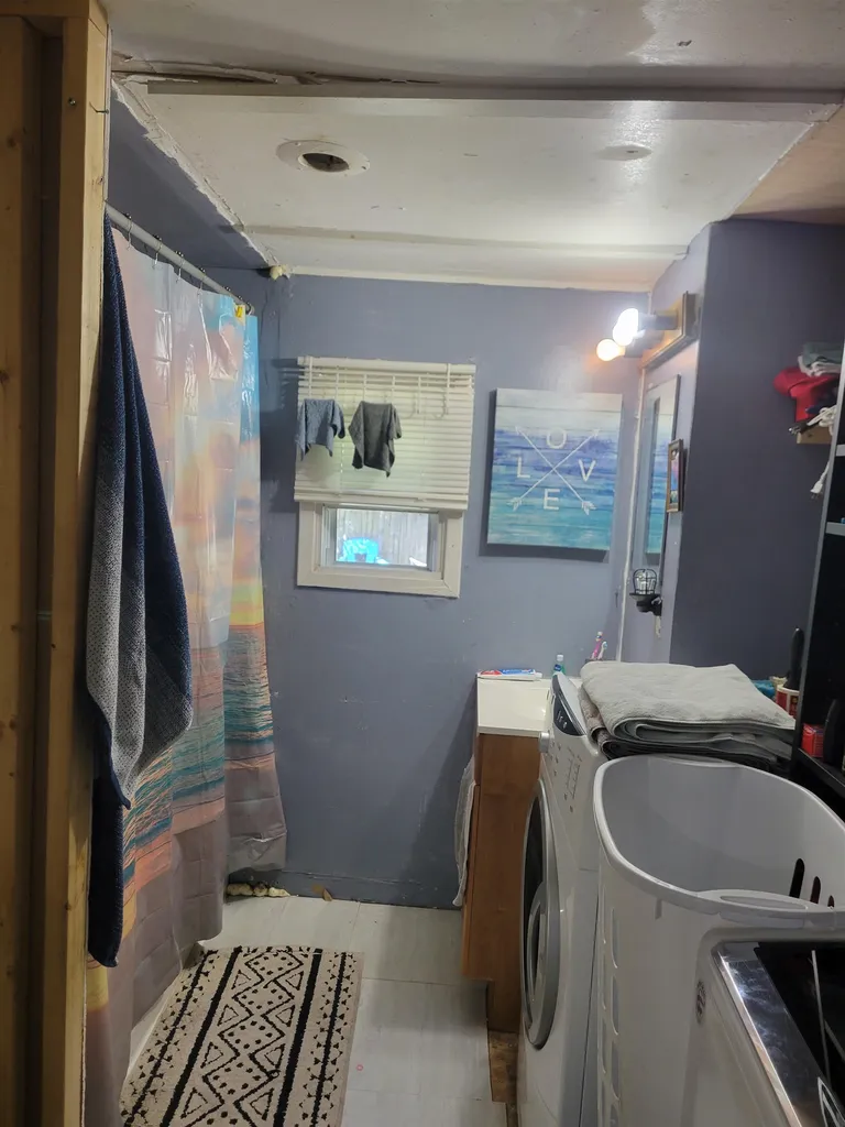 7 Mildred Avenue Raymond NH 03077