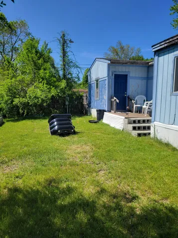 7 Mildred Avenue Raymond NH 03077