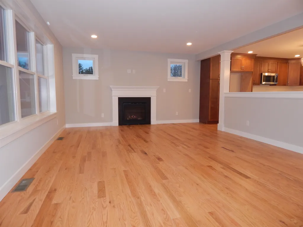 4 Rose Fountain Lane Hampton NH 03842