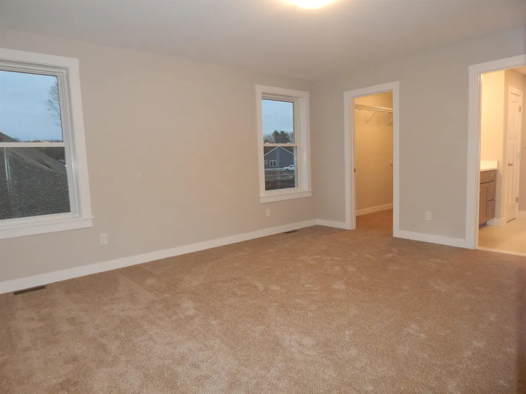 4 Rose Fountain Lane Hampton NH 03842