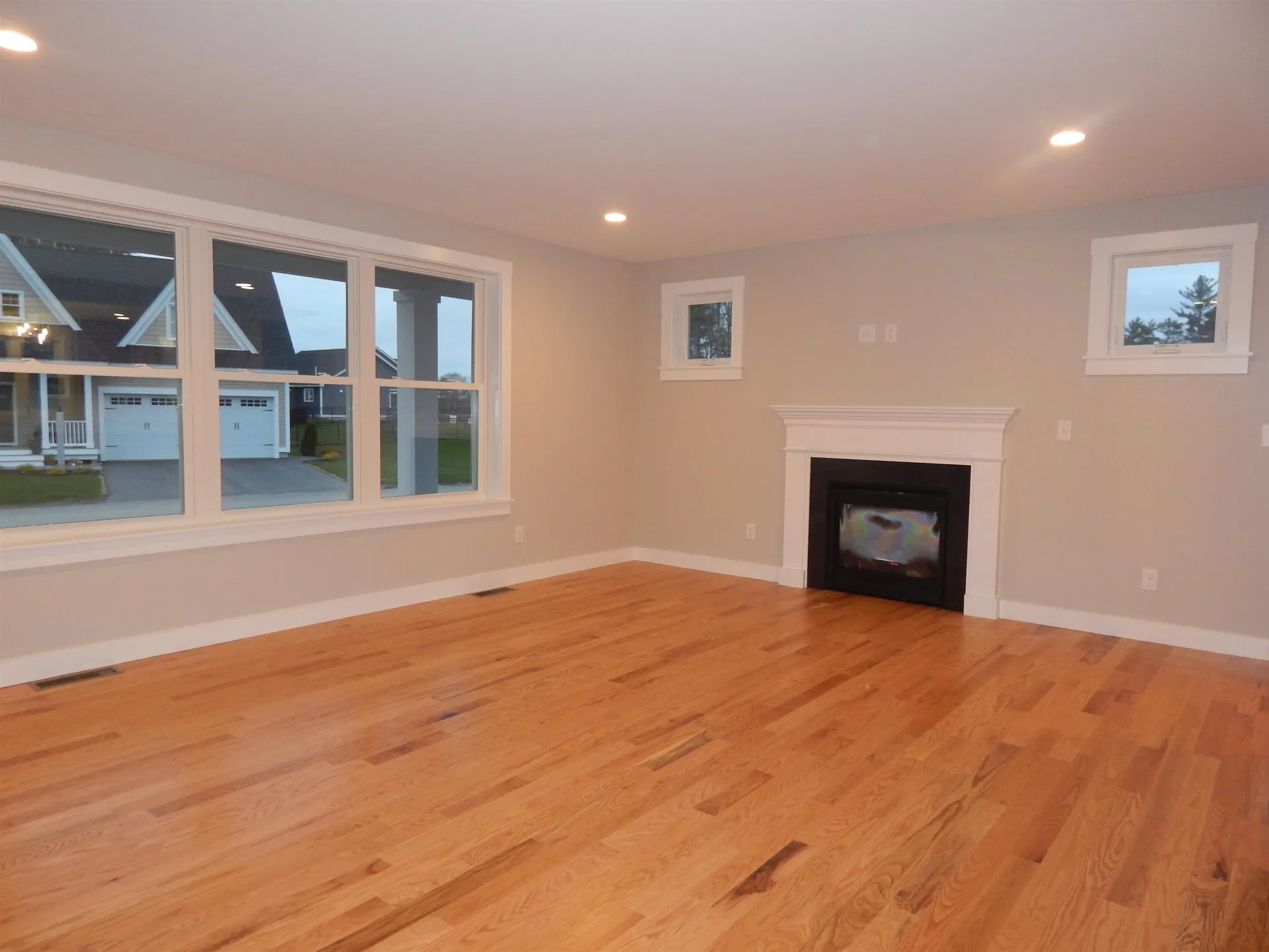4 Rose Fountain Lane Hampton NH 03842