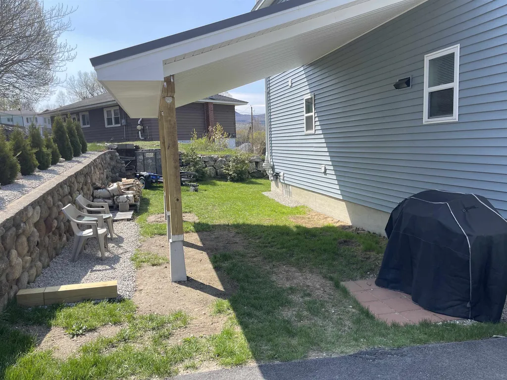 528 Willard Street Berlin NH 03570