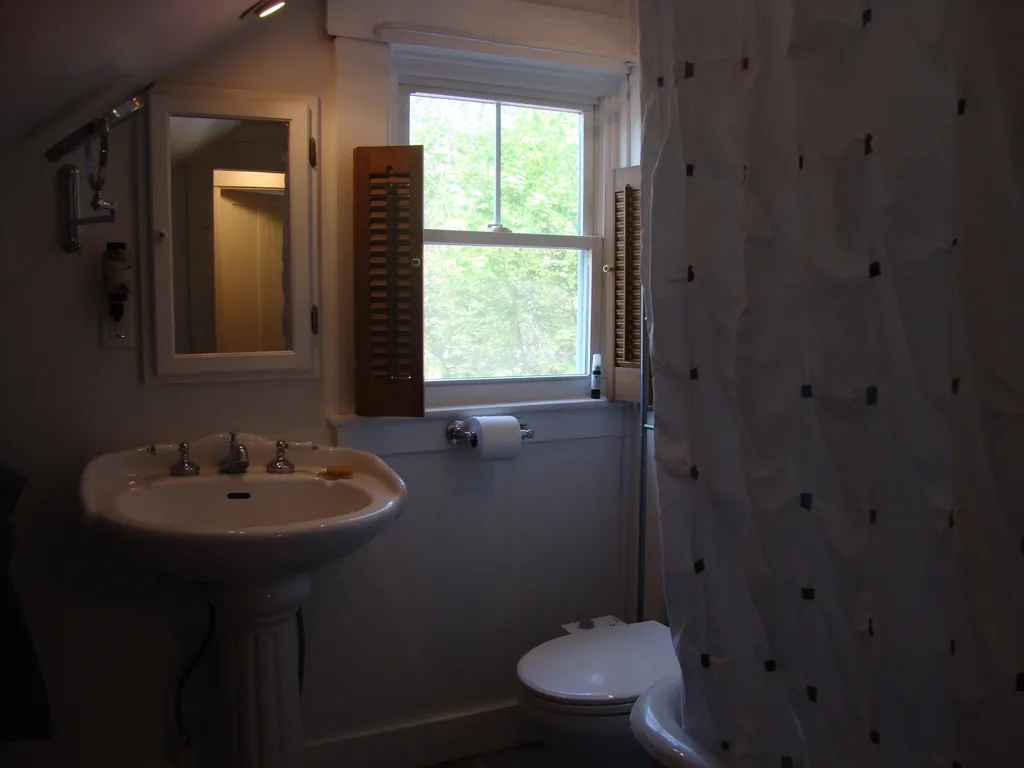 6 Lincoln Street Concord NH 03301