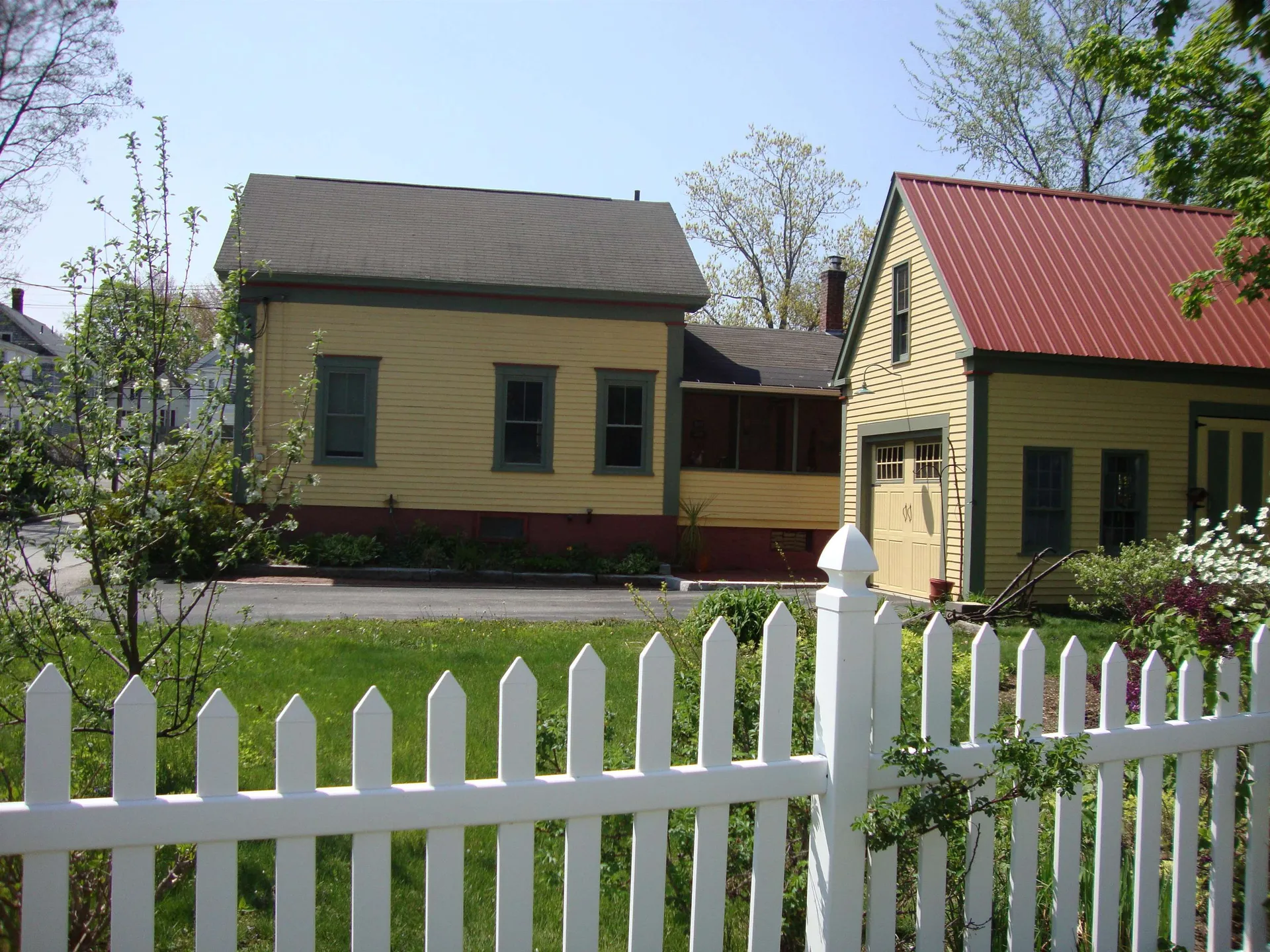 6 Lincoln Street Concord NH 03301