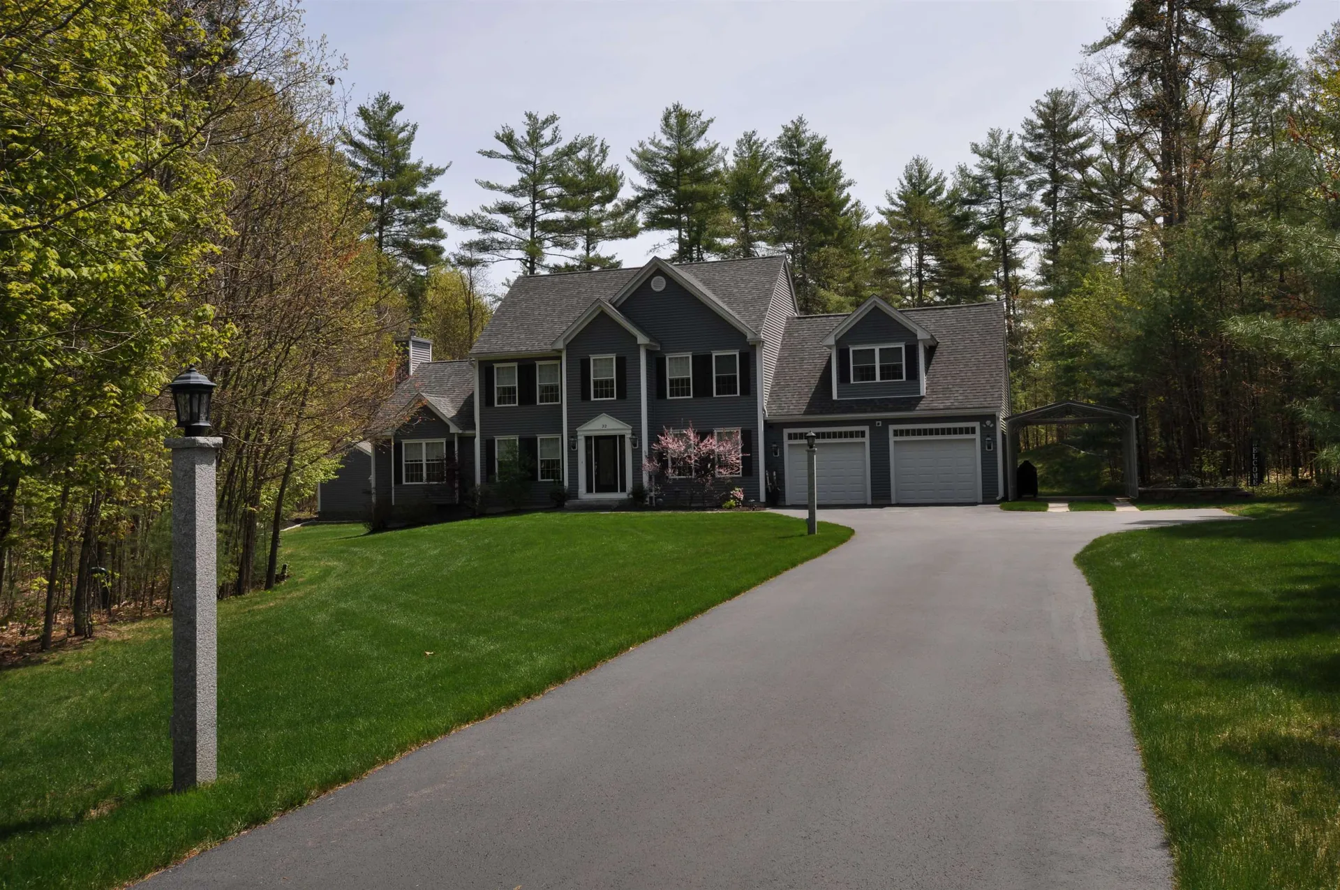 32 Blacksmith Lane Hollis NH 03049