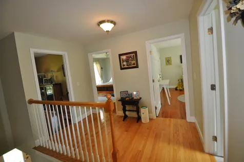 32 Blacksmith Lane Hollis NH 03049