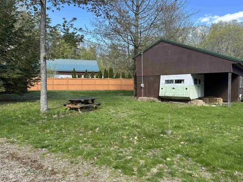 33 Dow Road Epsom NH 03234