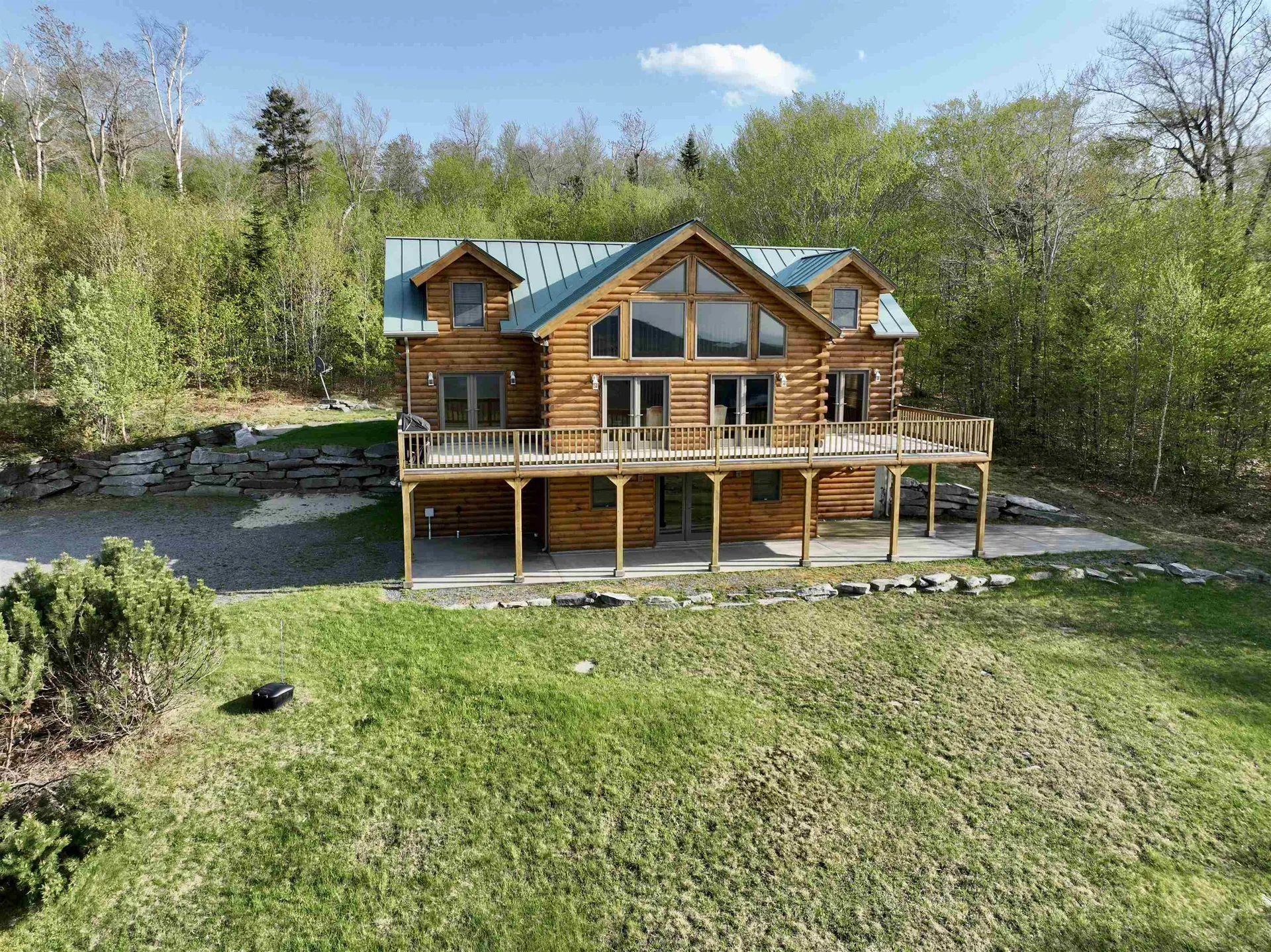 843 Lake Tarleton Road Warren NH 03279
