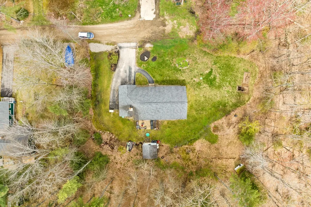 9 Wildwood Lane Wolfeboro NH 03894