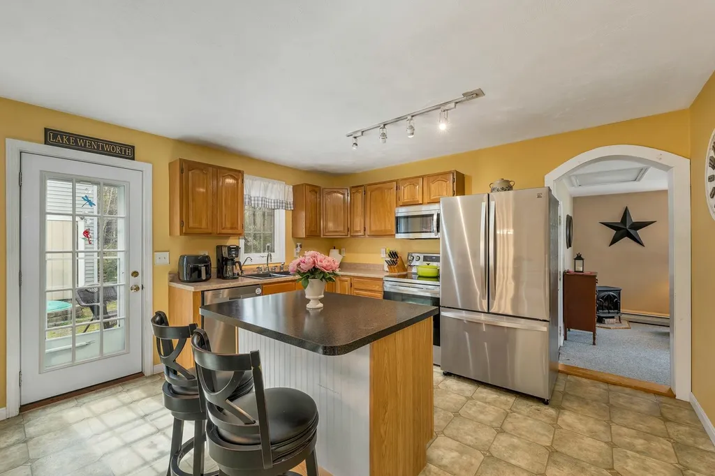 9 Wildwood Lane Wolfeboro NH 03894