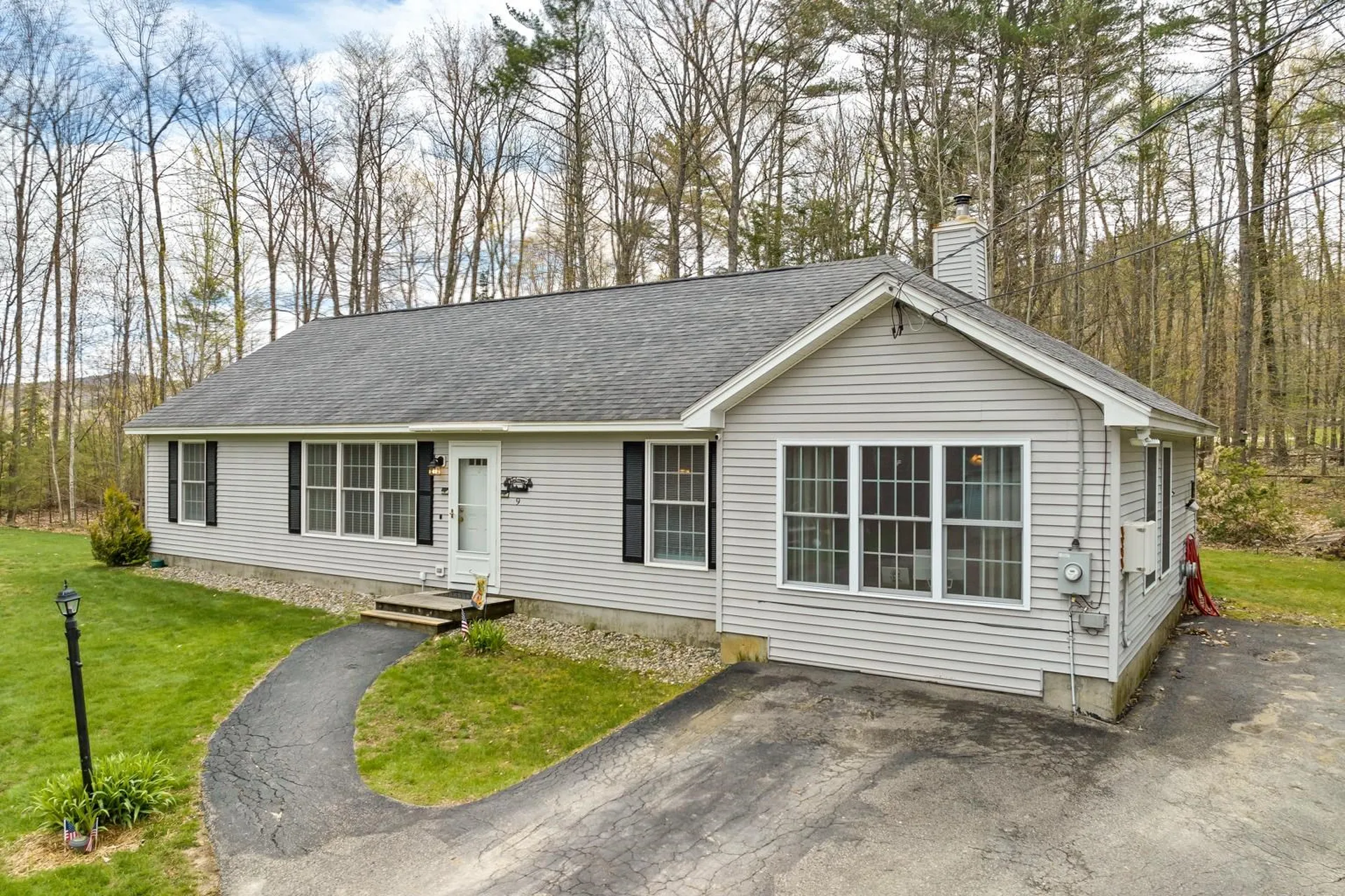 9 Wildwood Lane Wolfeboro NH 03894