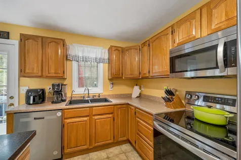 9 Wildwood Lane Wolfeboro NH 03894
