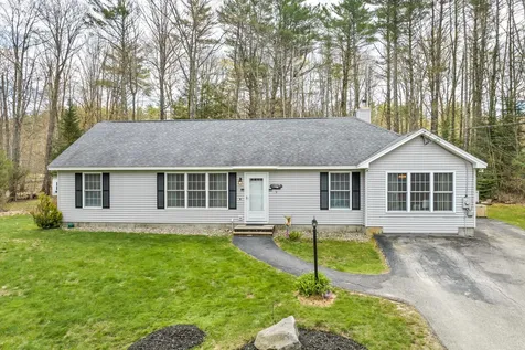 9 Wildwood Lane Wolfeboro NH 03894