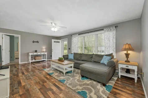9 Wildwood Lane Wolfeboro NH 03894