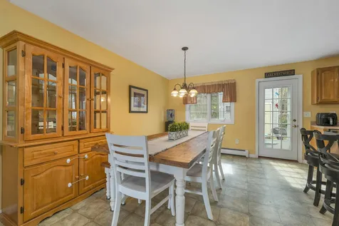 9 Wildwood Lane Wolfeboro NH 03894