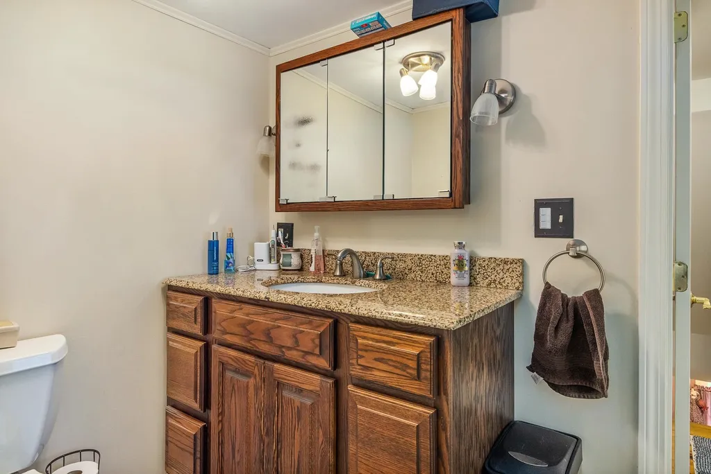 675 Main Street Eliot ME 03903