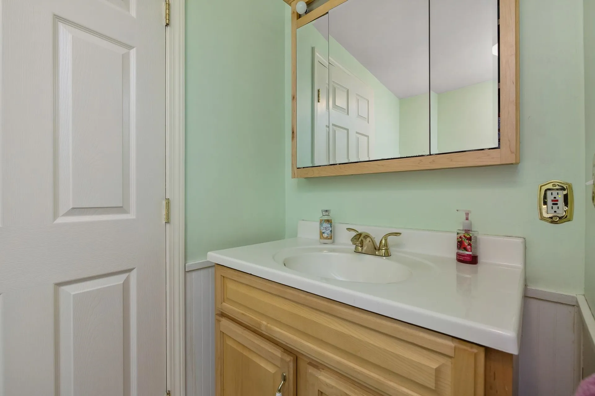675 Main Street Eliot ME 03903