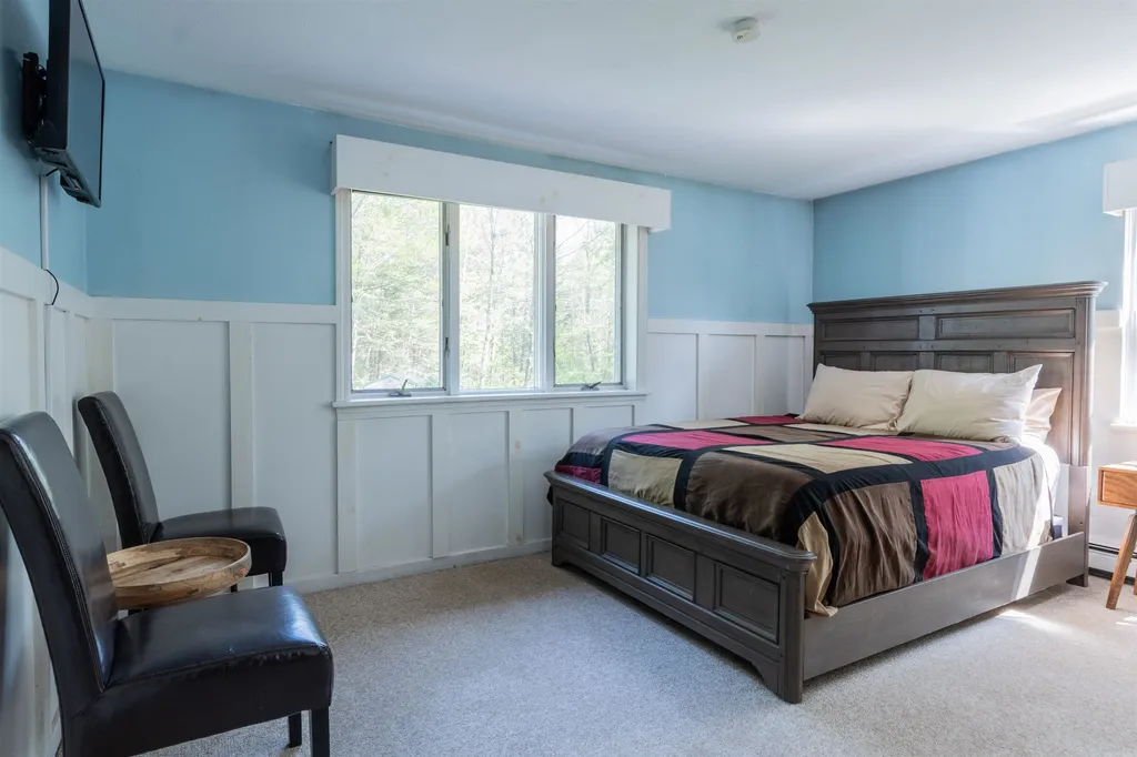 19 Rand Drive Chester NH 03036