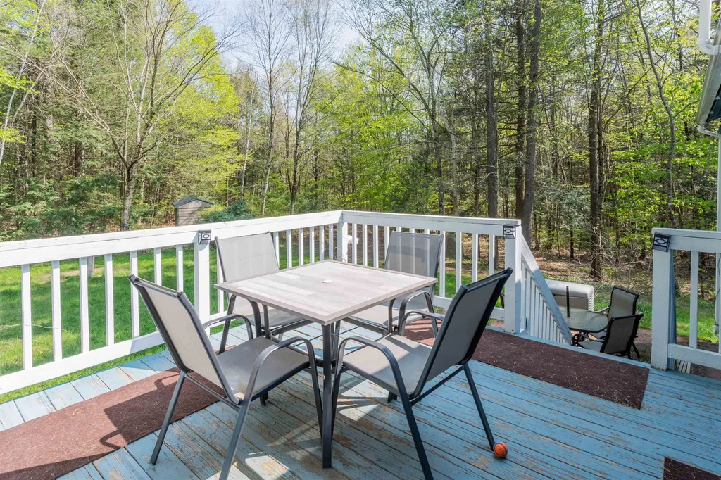 19 Rand Drive Chester NH 03036