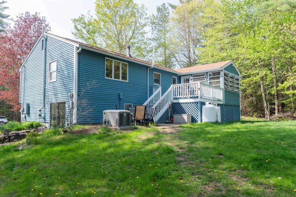 19 Rand Drive Chester NH 03036