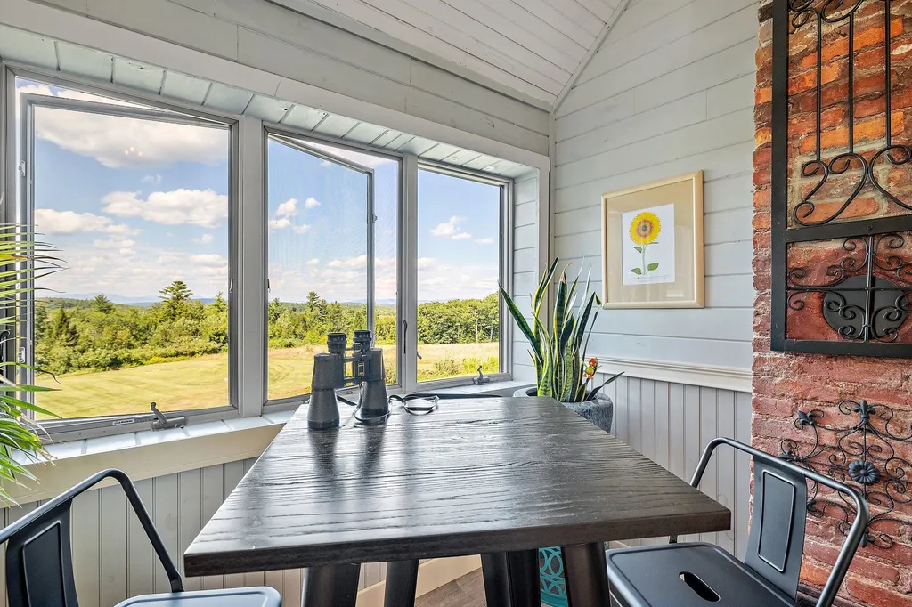 29 Woodman Road Sanbornton NH 03269