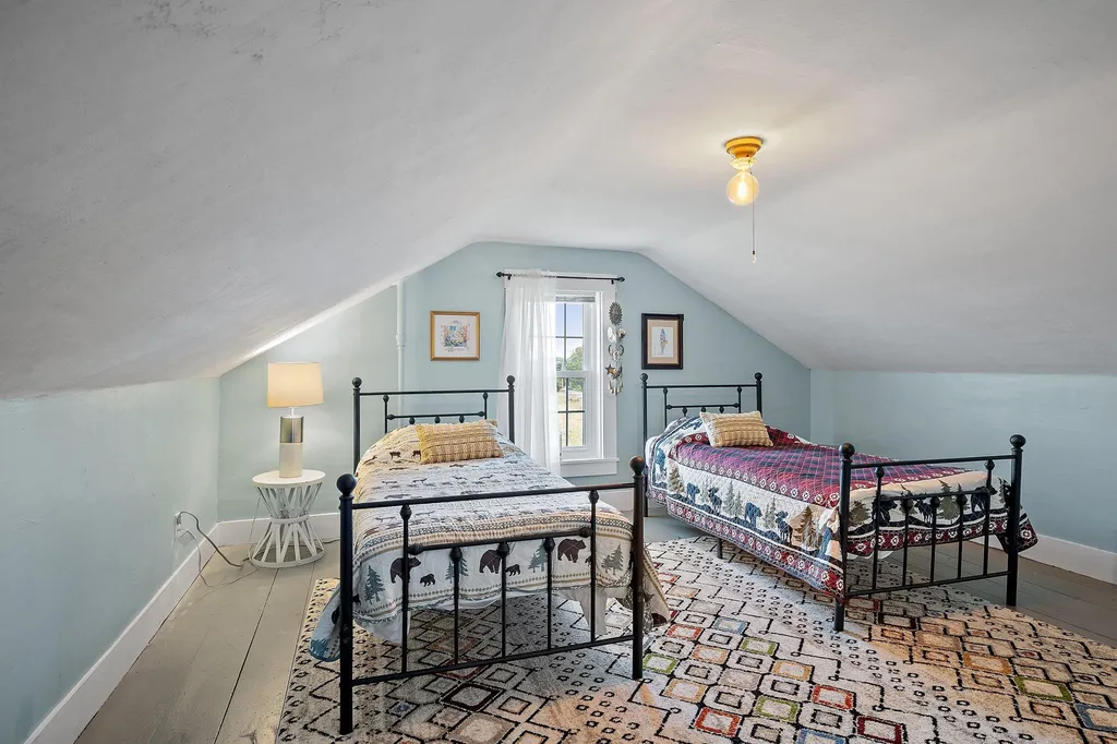 29 Woodman Road Sanbornton NH 03269