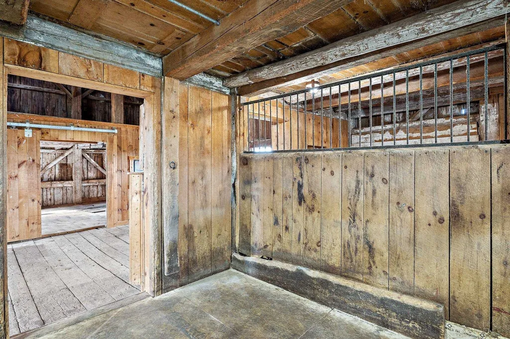 29 Woodman Road Sanbornton NH 03269