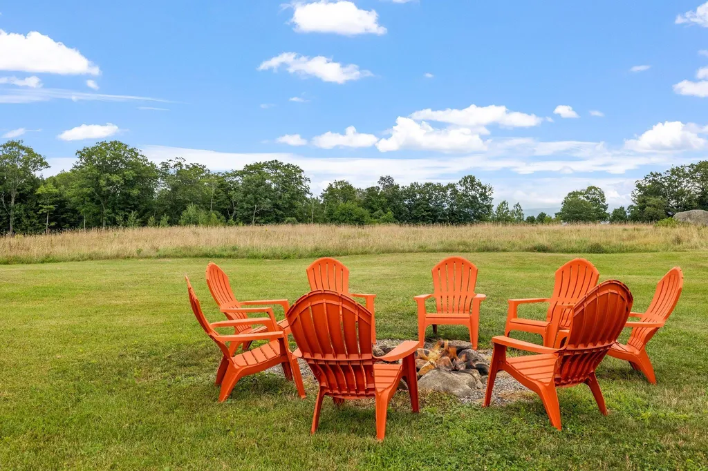 29 Woodman Road Sanbornton NH 03269