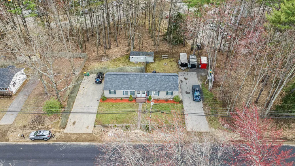89-91 Old Dover Road Rochester NH 03867