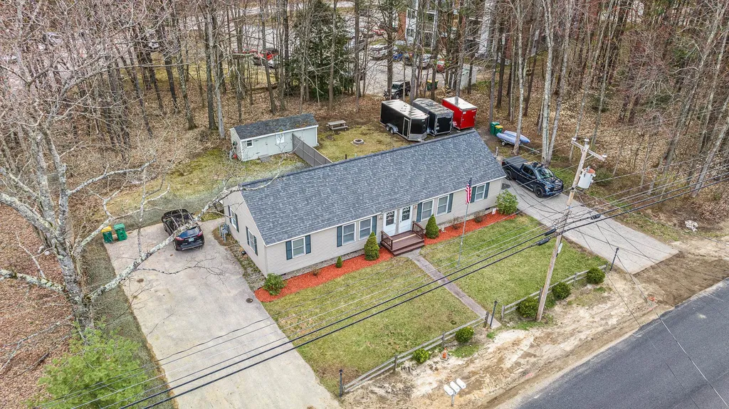 89-91 Old Dover Road Rochester NH 03867