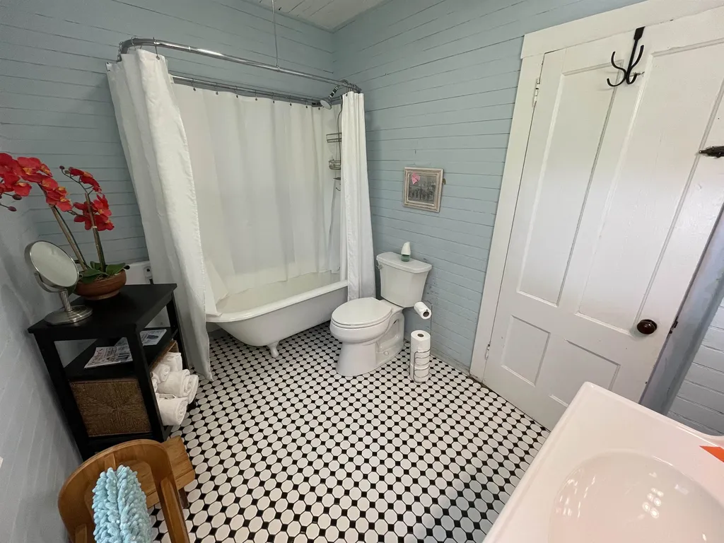 756 Old County Road Waitsfield VT 05673