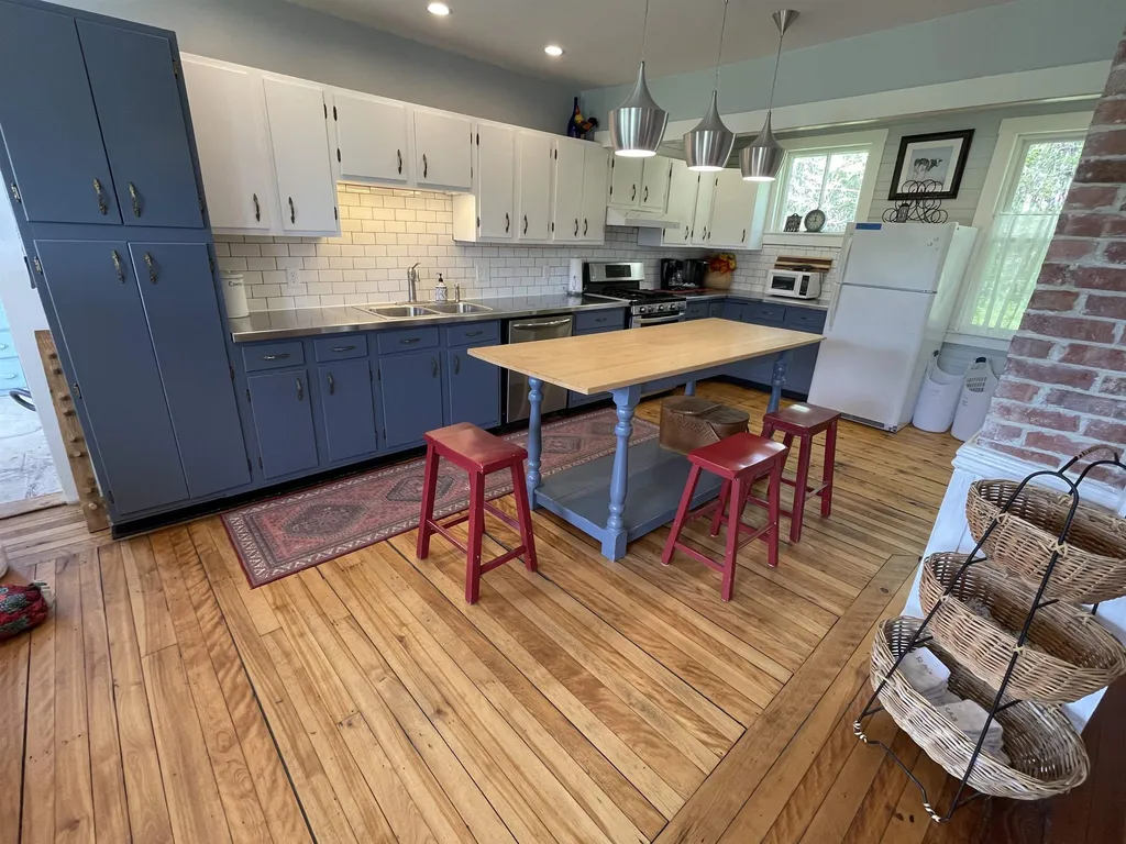 756 Old County Road Waitsfield VT 05673