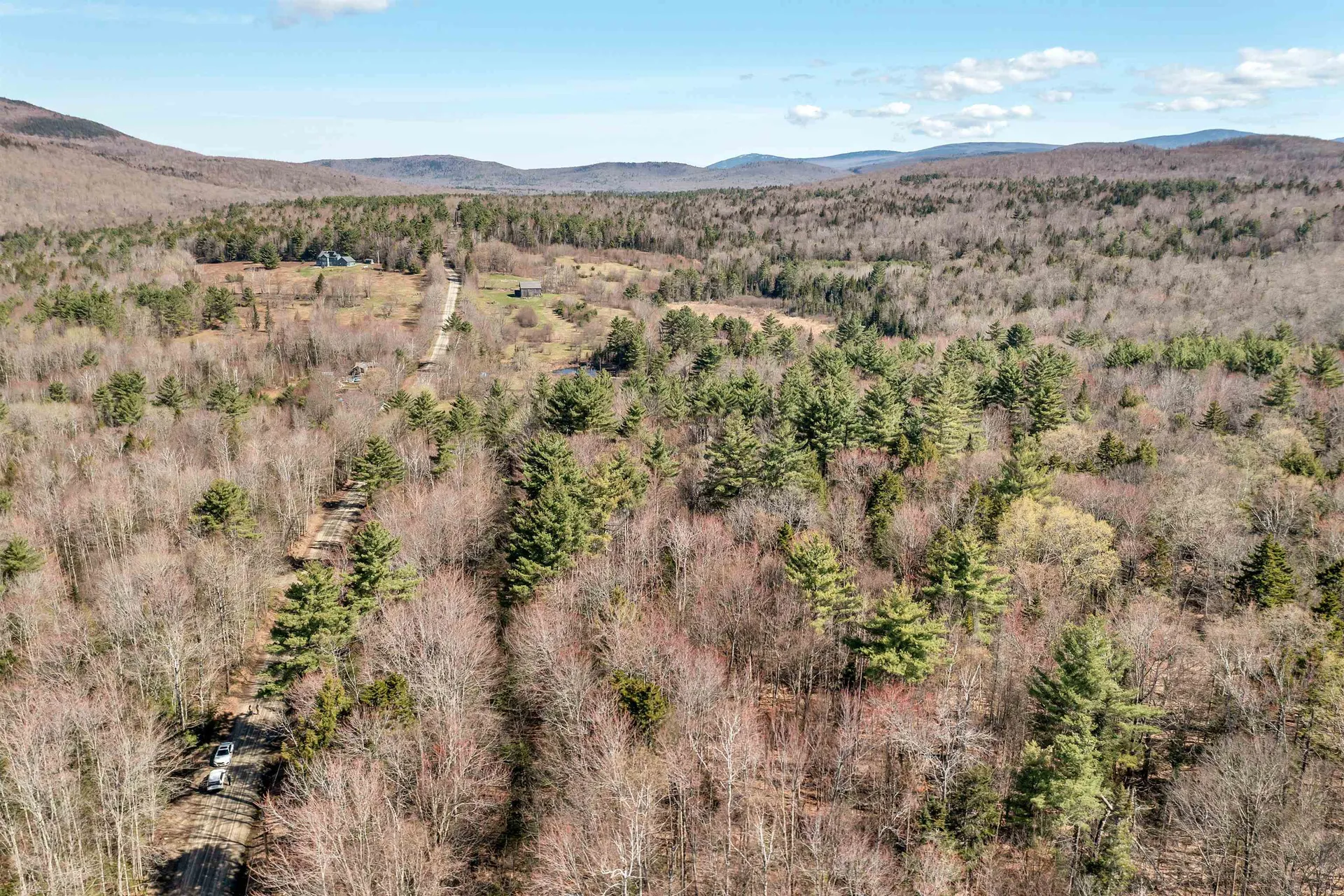 Cape Moonshine Road Piermont NH 03779