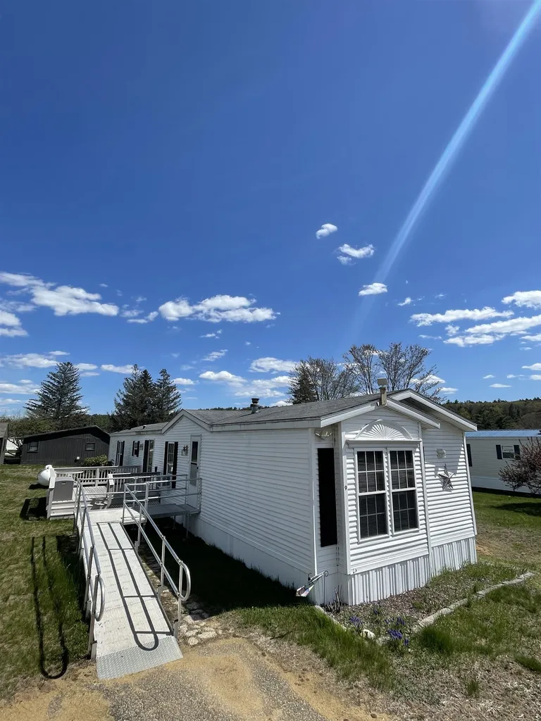 9 Spruce Drive Belmont NH 03220